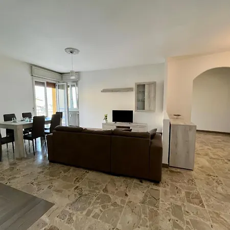 Апартаменты Sole&lago Sul D'iseo A Сарнико